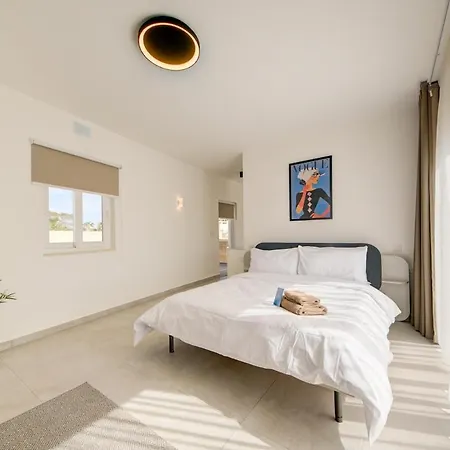The Valley Collection - A25 - With Private Hot Tub Apartment
