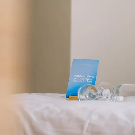 The Valley Collection - A25 - With Private Hot Tub Lägenhet *