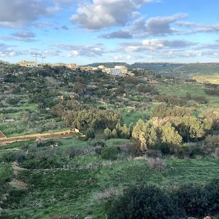 The Valley Collection - A25 - With Private Hot Tub * Xagħra